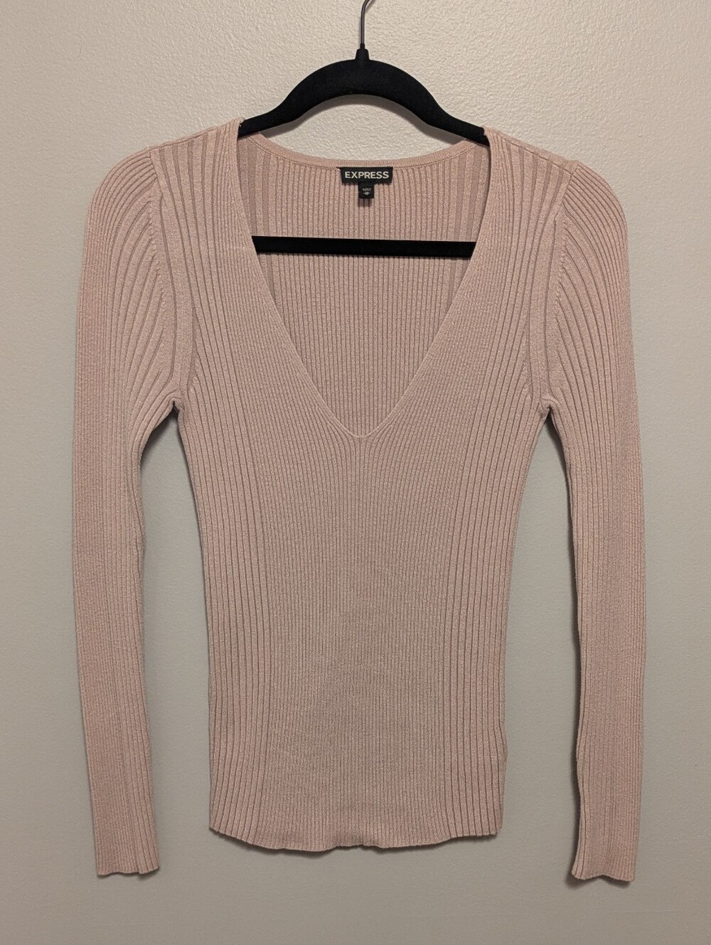 Express Pale Pink V Neck Ribbed Fitted Sweater